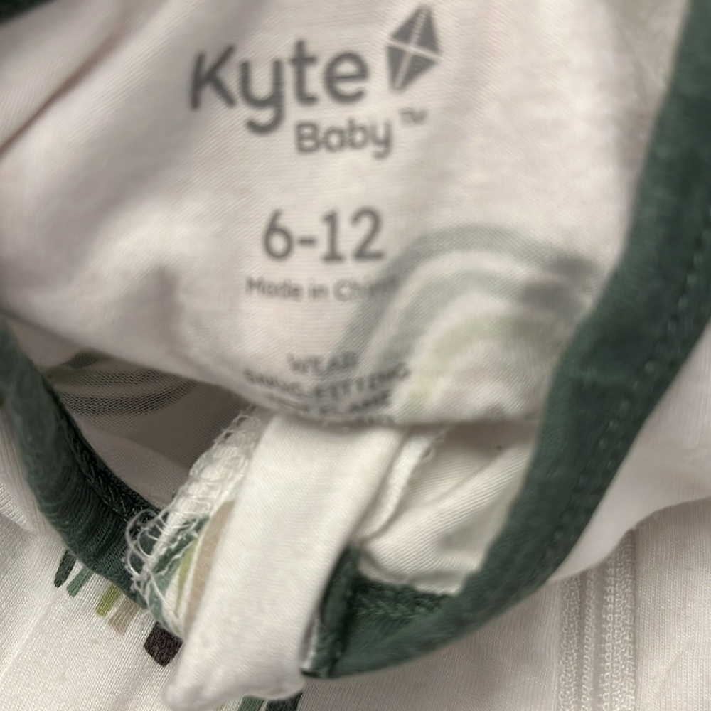 KYTE Baby 6-12 Mnths Green and White Kids One Piece - Picture 4 of 6